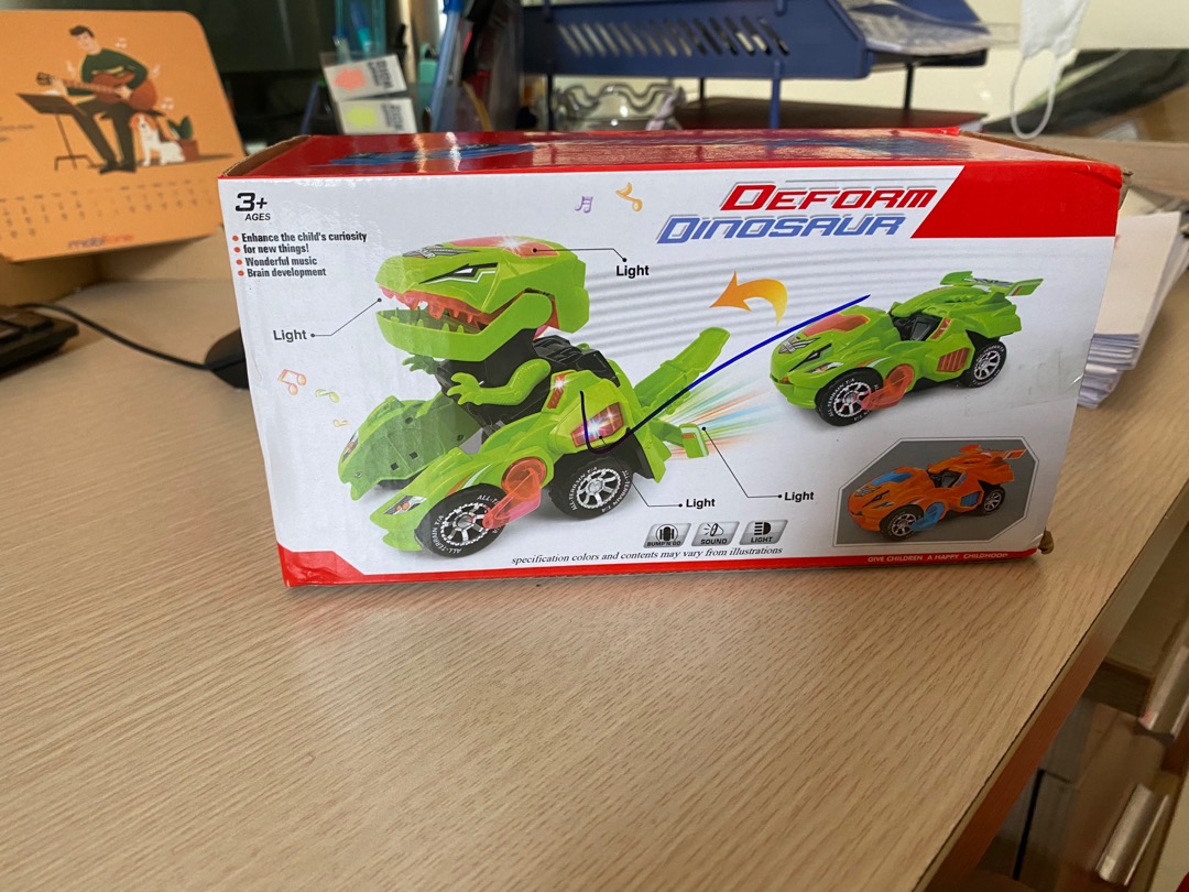 3D Transforming Dinosaur Toy LED Car photo review