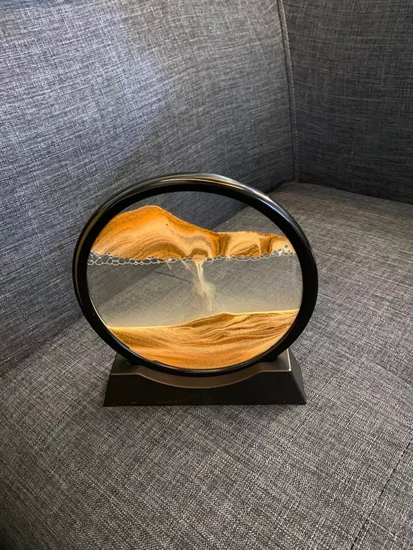 3D Moving Sand Art Picture Table Lamp For Home Decor photo review