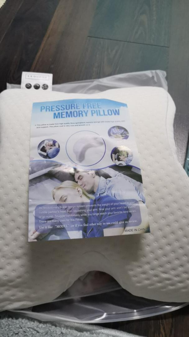 NeckRelax Couple Pillow, Sleeping Pillow For Office Nap photo review