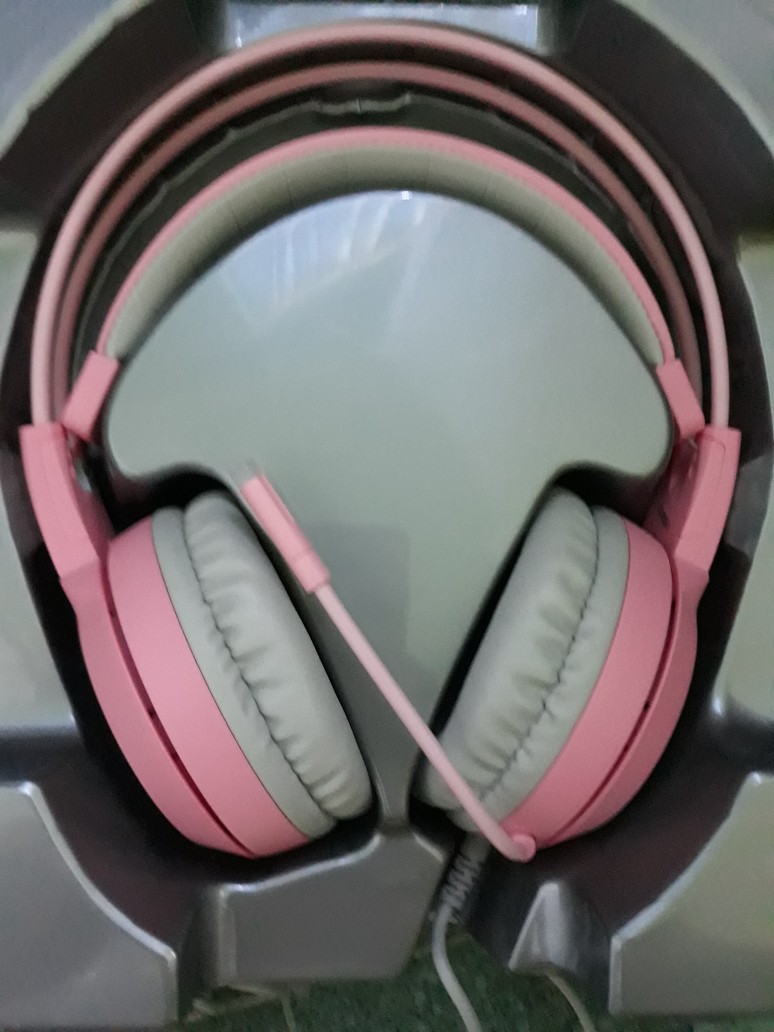 Pink Cat Ear Gaming Headset photo review