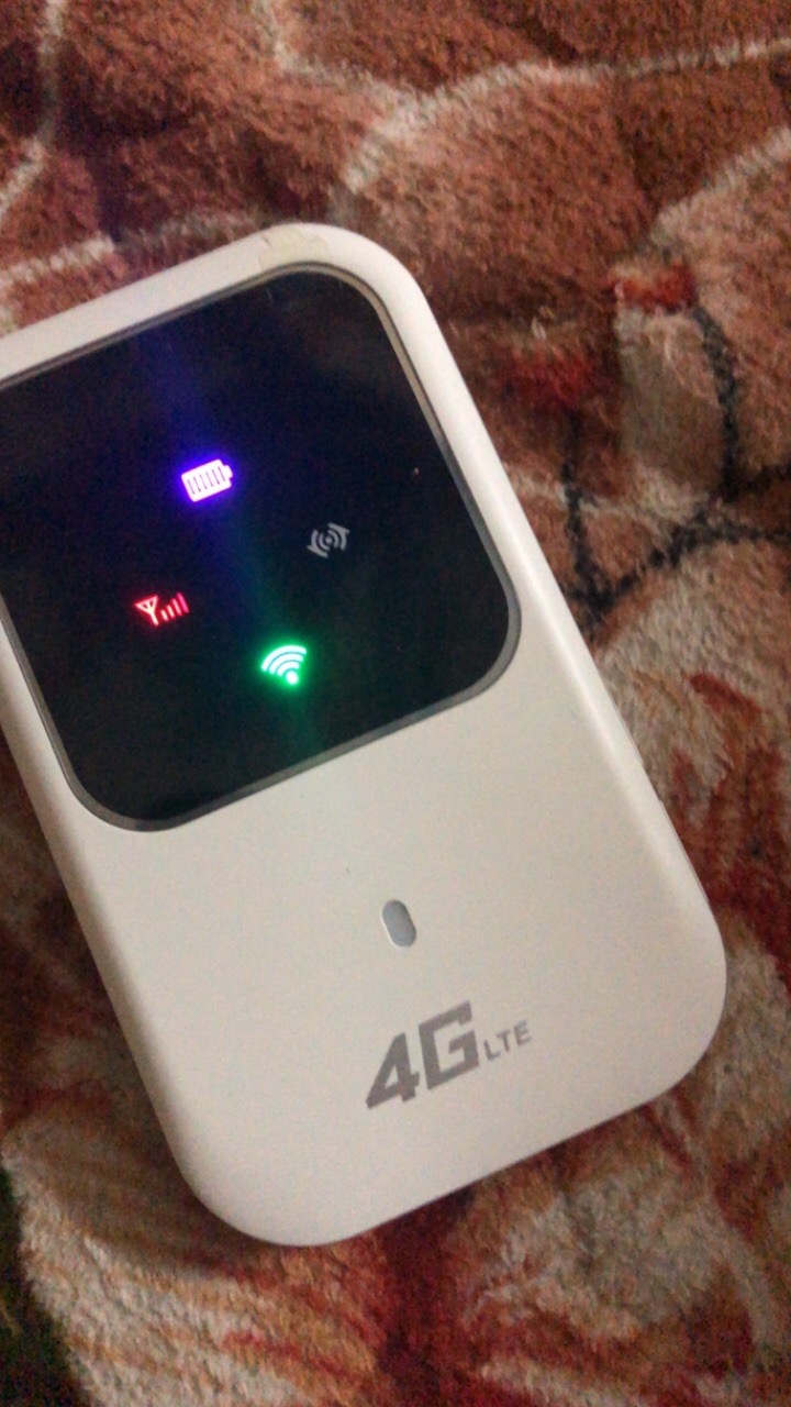 Portable 4G Lte Wifi Router Mobile Hotspot photo review