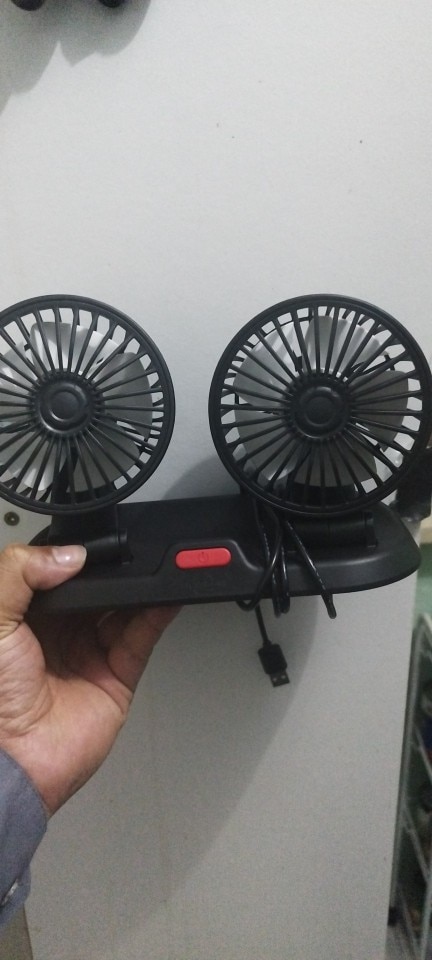 Portable 360° Rotating Car Fan with Dual Heads for Dashboard, RV, Truck photo review