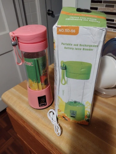 Portable Electric Smoothie Juicer photo review