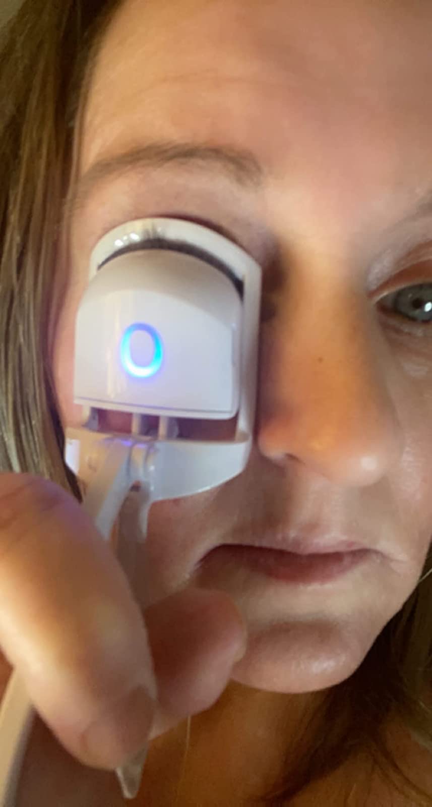 Convenient portable thermal eyelash curler photo review