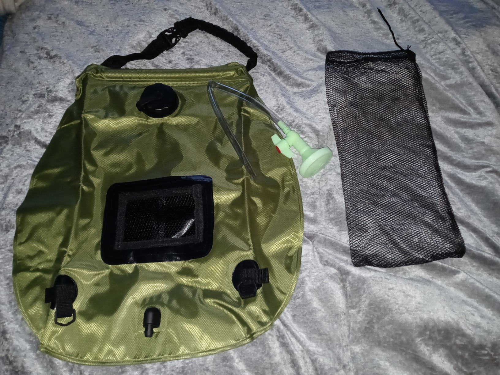 Portable Solar Camping Shower Bag (5 Gallons/ 20L) photo review