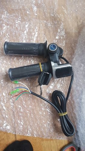 Folding Electric Car Throttle Handle with LED Display and Key Lock photo review