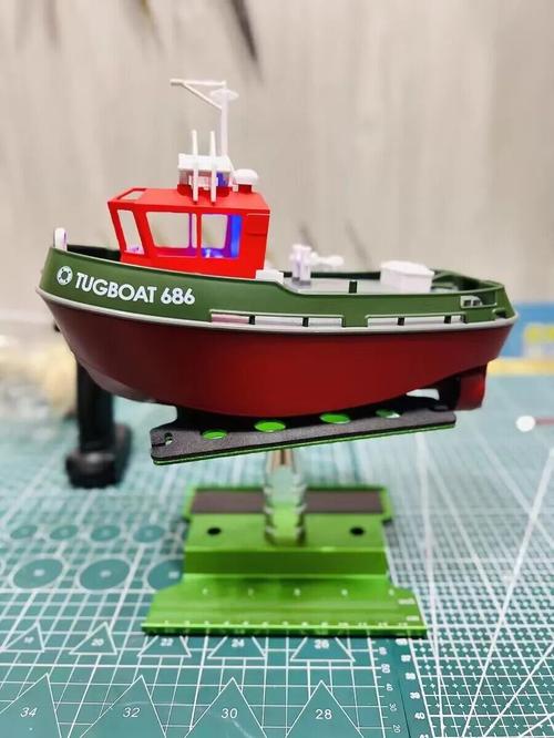 Remote Control Powerful Dual Motor Tugboat Boat For Kids photo review