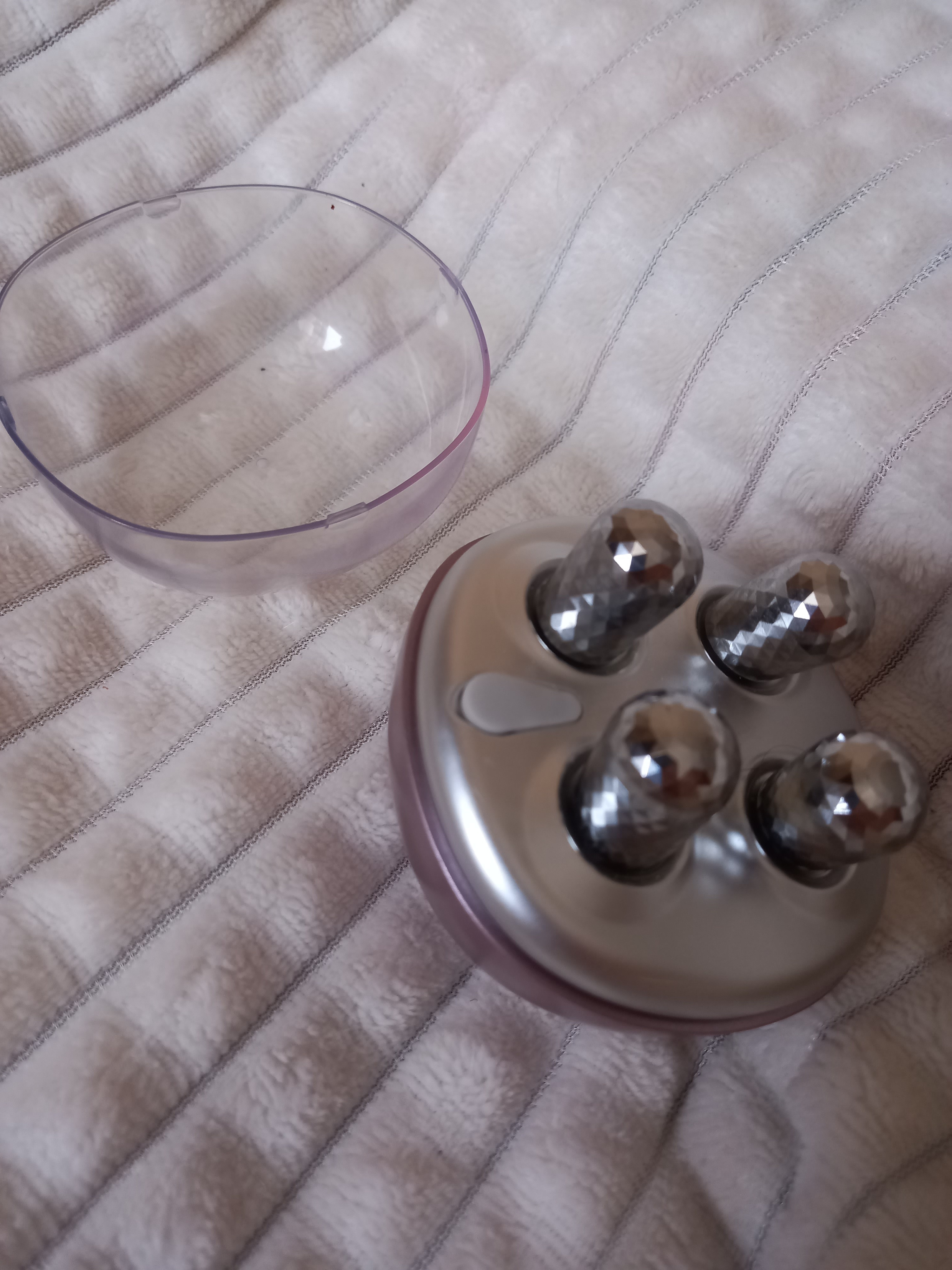 Rechargeable Face Lift Massager with Micro Current photo review