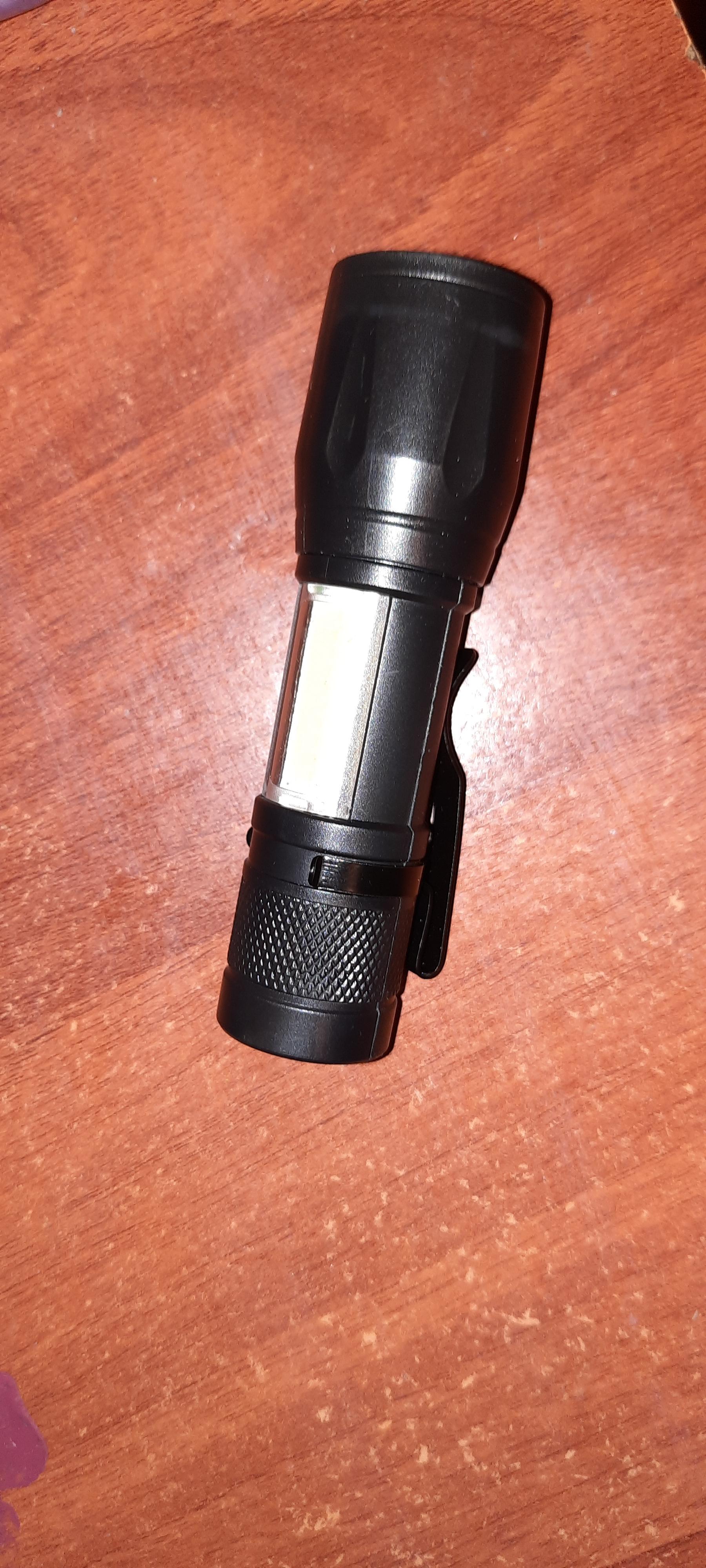 Rechargeable Tactical Flashlight 3.0 - Mini Telescopic COB Glare LED Flashlight photo review