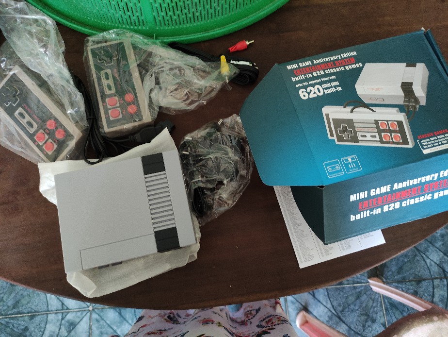 Retro Video Game Console photo review