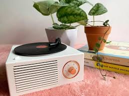 Retro Vinyl Wireless Speaker