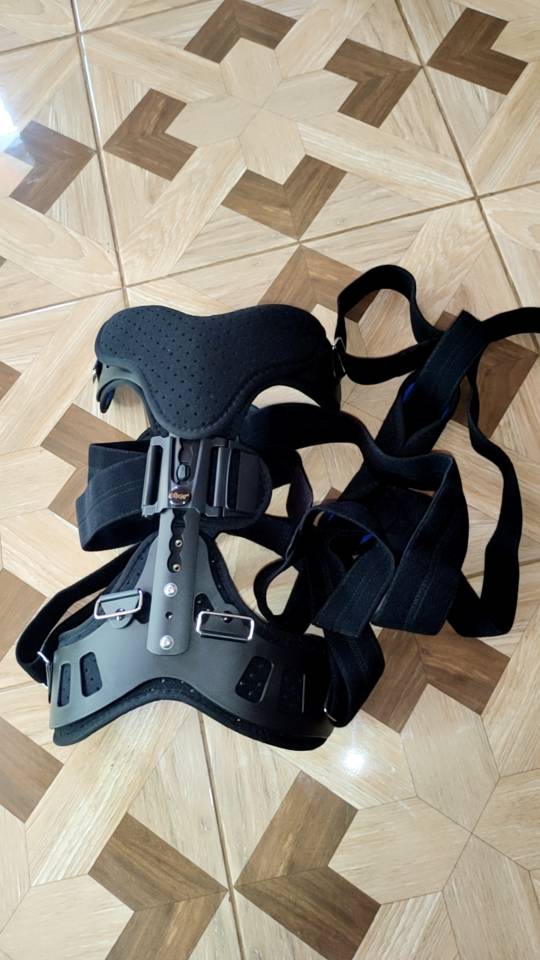 Scoliosis Brace for Correction and Treatment, Adjustable Spinal Orthosis photo review