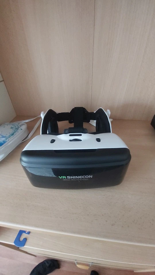 ShineVR Headset photo review