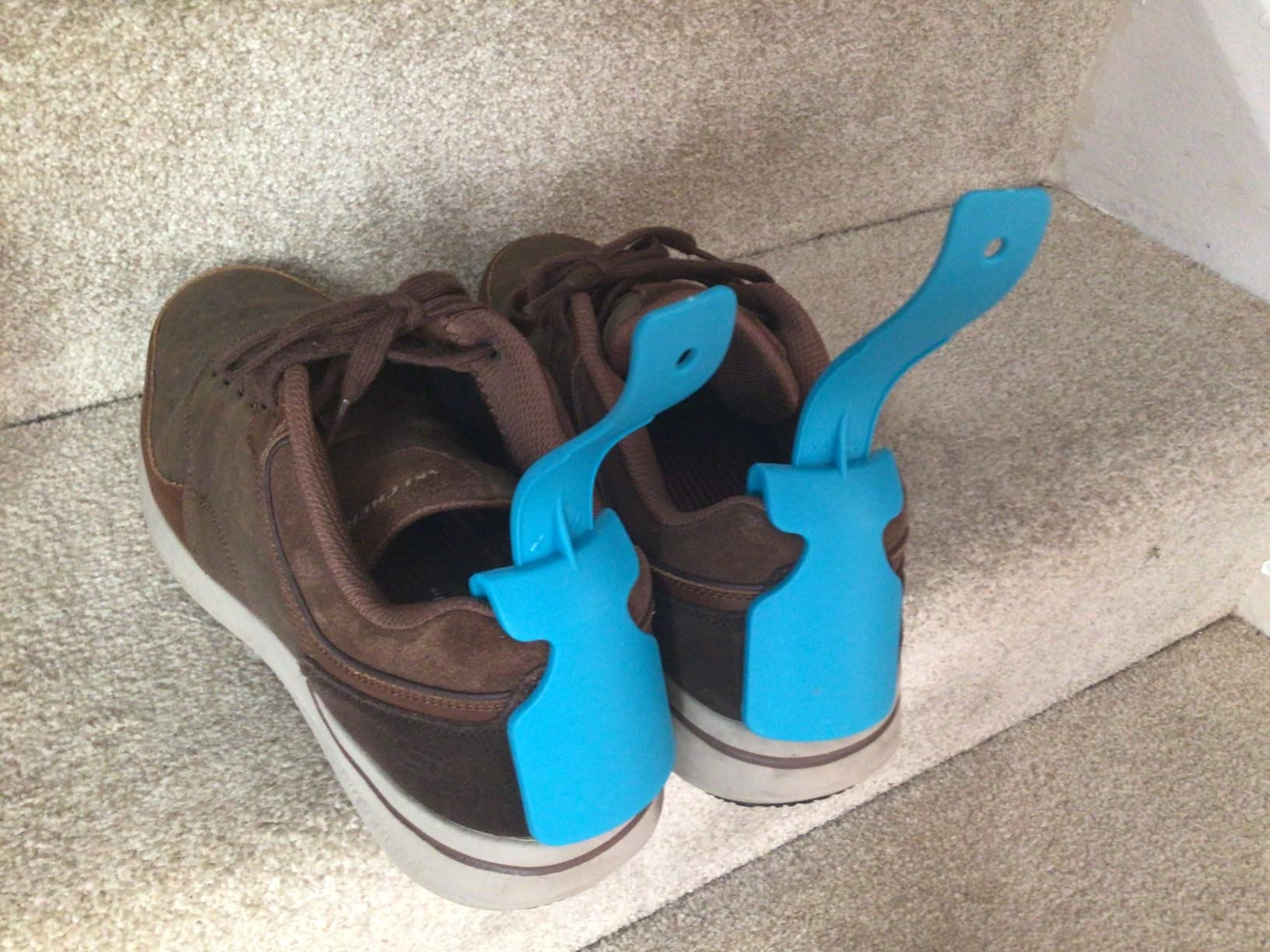 Shoe Helper - Easy Wear Shoe Clip (1 Pair) photo review