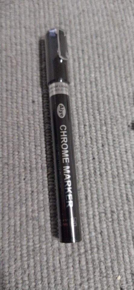 Silver Chrome Marker photo review