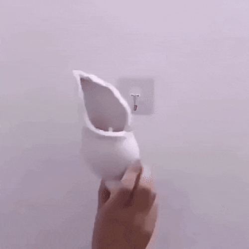 Modern Three-Dimensional Conch Shell Wall Vase For Home Bar Decoration