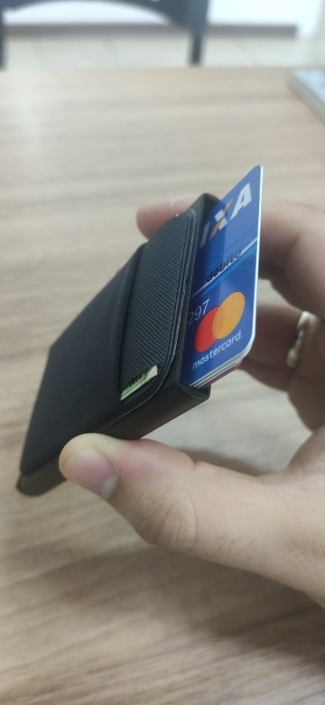 Slim Pop-Up Card Wallet photo review