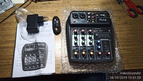 Small Audio Sound Digital USB Mixer 48V photo review