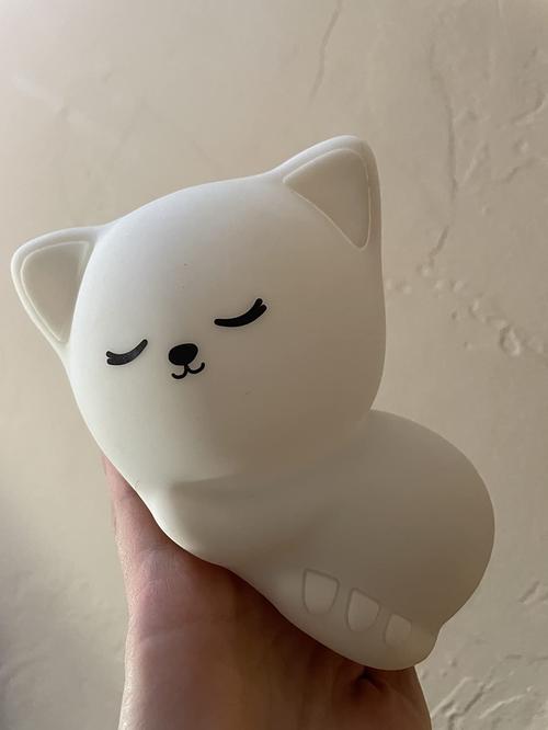 Rechargeable Soft Silicone Cat Seven Colors LED Night Light For Kids Room Decor photo review