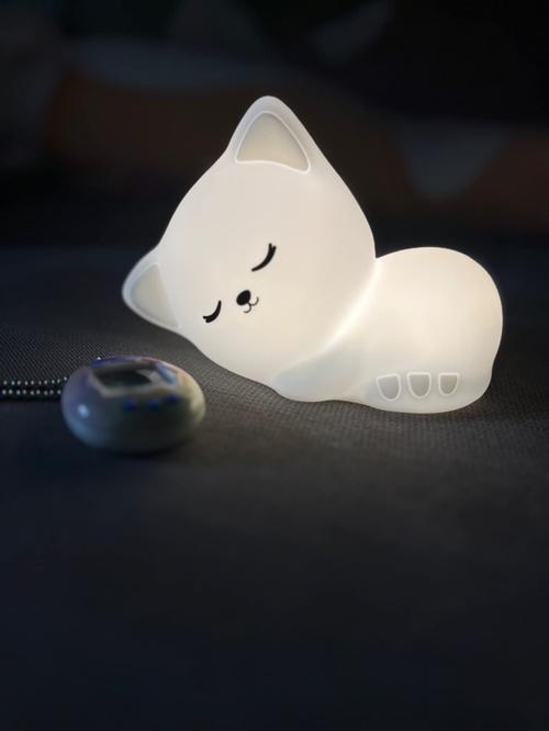 Rechargeable Soft Silicone Cat Seven Colors LED Night Light For Kids Room Decor photo review
