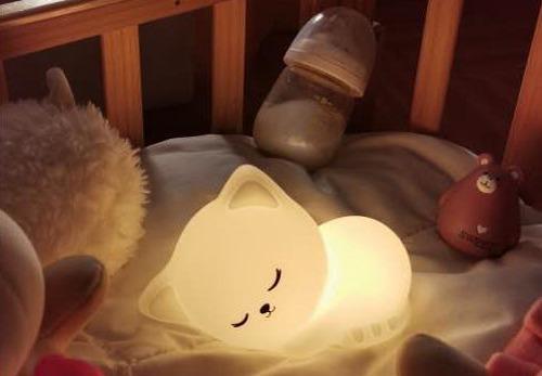 Rechargeable Soft Silicone Cat Seven Colors LED Night Light For Kids Room Decor photo review