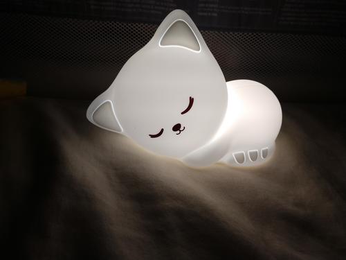 Rechargeable Soft Silicone Cat Seven Colors LED Night Light For Kids Room Decor photo review