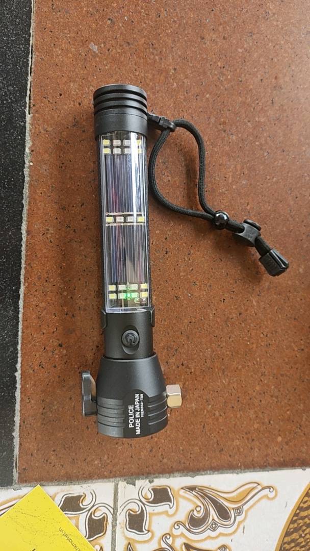 Solar Powered Survival Flashlight photo review