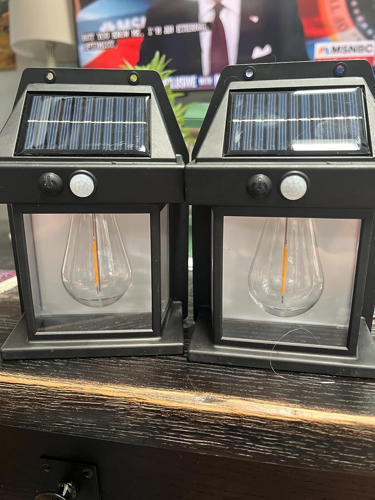 Outdoor Solar Wall Lamp Waterproof Lamp Induction photo review