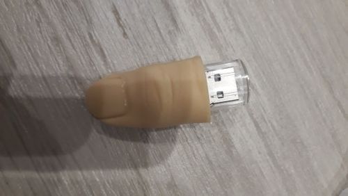 Thumb Shaped Flash Drive, Silicone Finger U Disk, USB Flash Memory Drive photo review