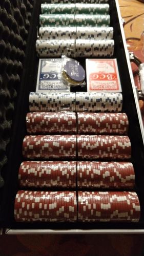 Ultimate Custom Poker Chips Set, Aluminum Box Chip Set Entertainment photo review