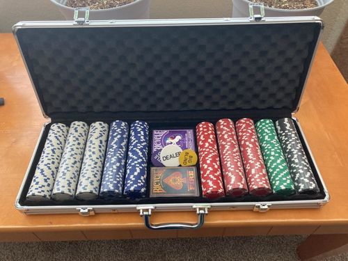 Ultimate Custom Poker Chips Set, Aluminum Box Chip Set Entertainment photo review