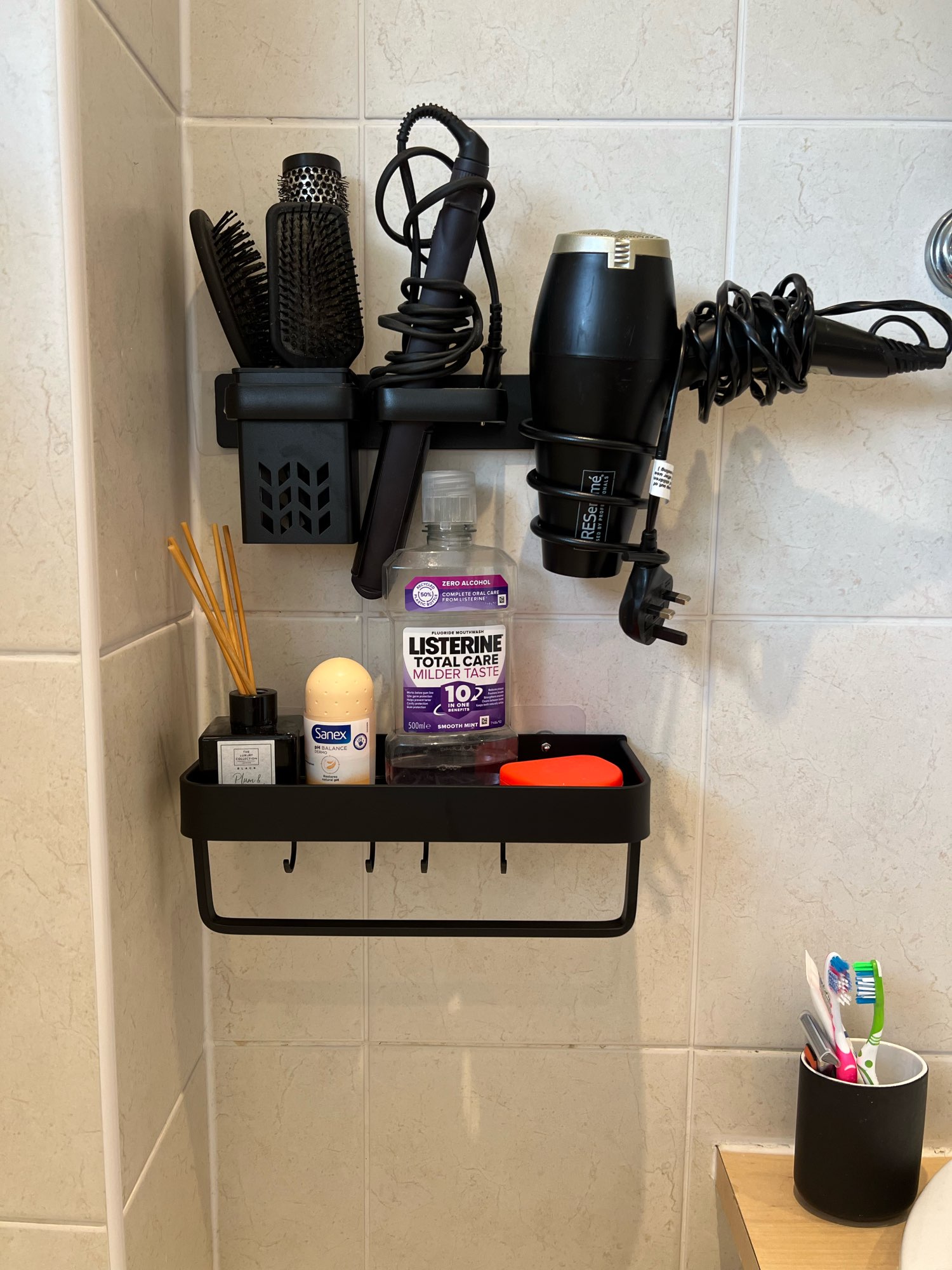 Bathroom Hair Dryer Storage Bracket photo review