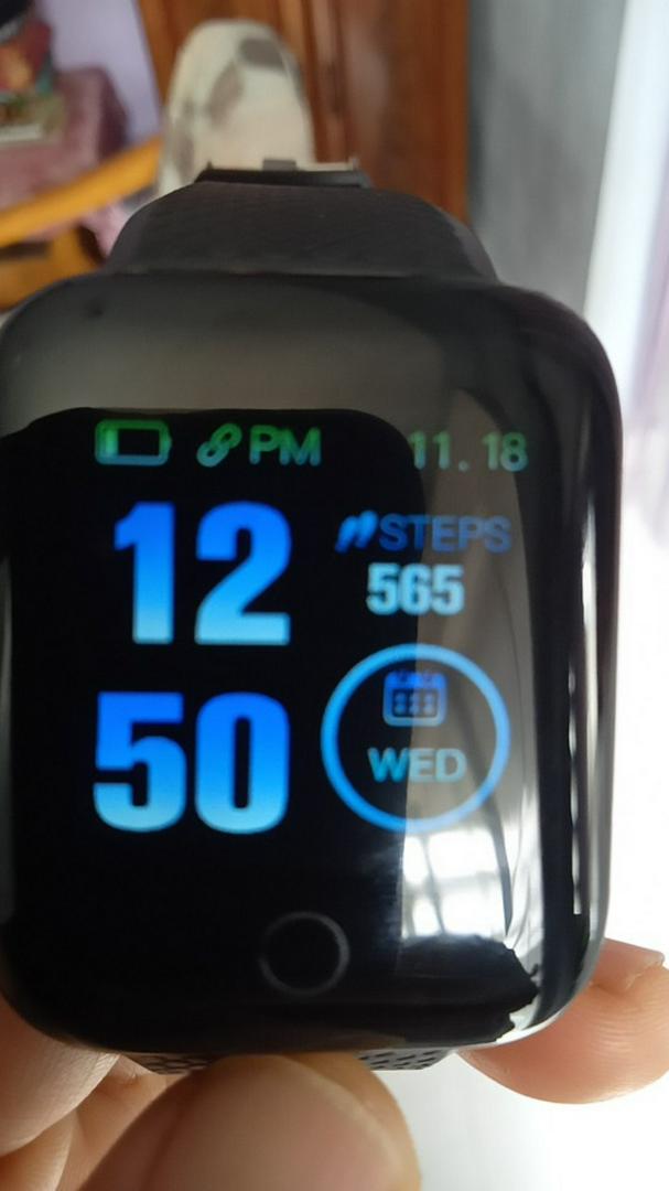 Blood Pressure Monitor Smart Watch with Heart Rate and SpO2 Tracker photo review